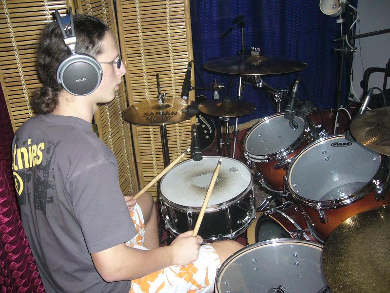 Nahrávací studio (MadFalls) V.